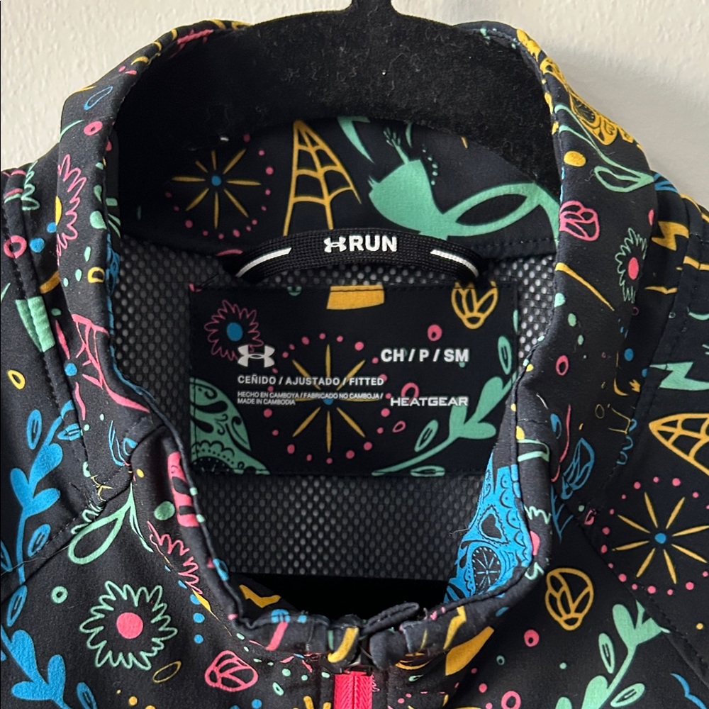 Under Armour Women’s Day of the Dead Running Jacket - Picture 2 of 4
